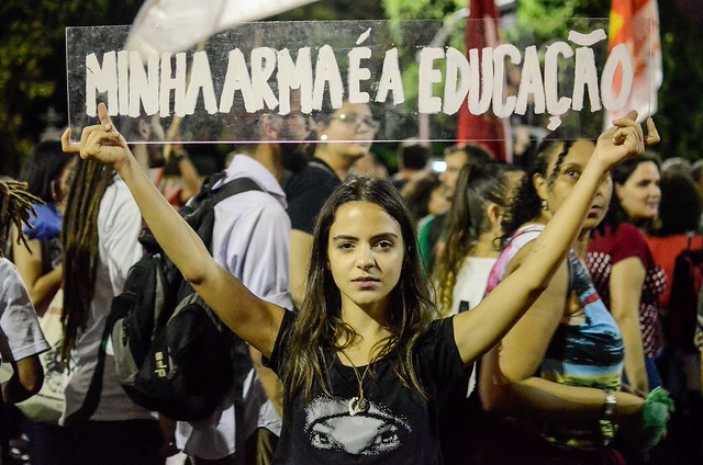 Por que o #15M foi tão grande e balançou o governo Bolsonaro?